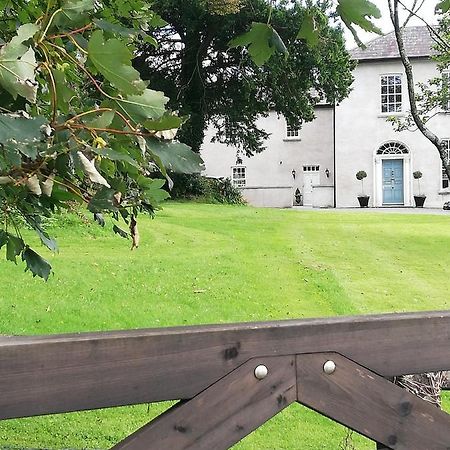Next Door At Broomfield House ميدليتون المظهر الخارجي الصورة