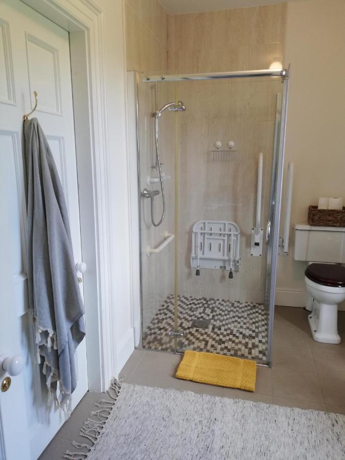 Next Door At Broomfield House ميدليتون المظهر الخارجي الصورة
